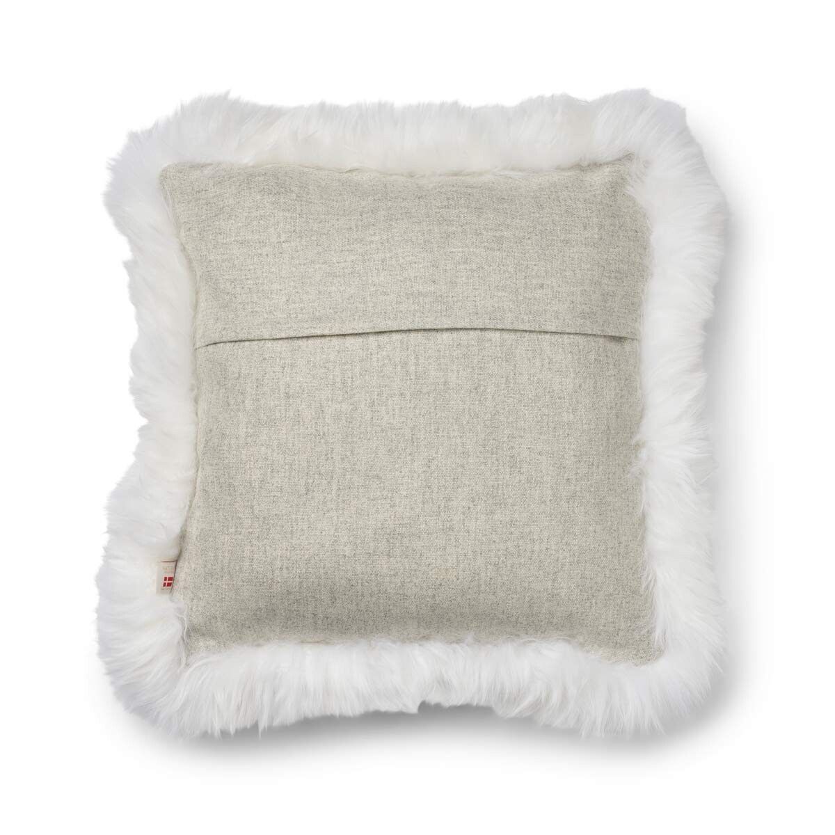 Classic Collection | Ullkudde | Lång lugg | Dubbelsidig | 52x52 cm | 34x52 cm Silver / Vit