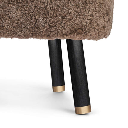 Emil Lounge Chair | Kort lugg Ljusbrun