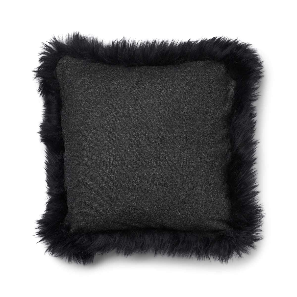 Classic Collection | Ullkudde | Lång lugg | Dubbelsidig | 52x52 cm | 34x52 cm Kolgrå / Svart