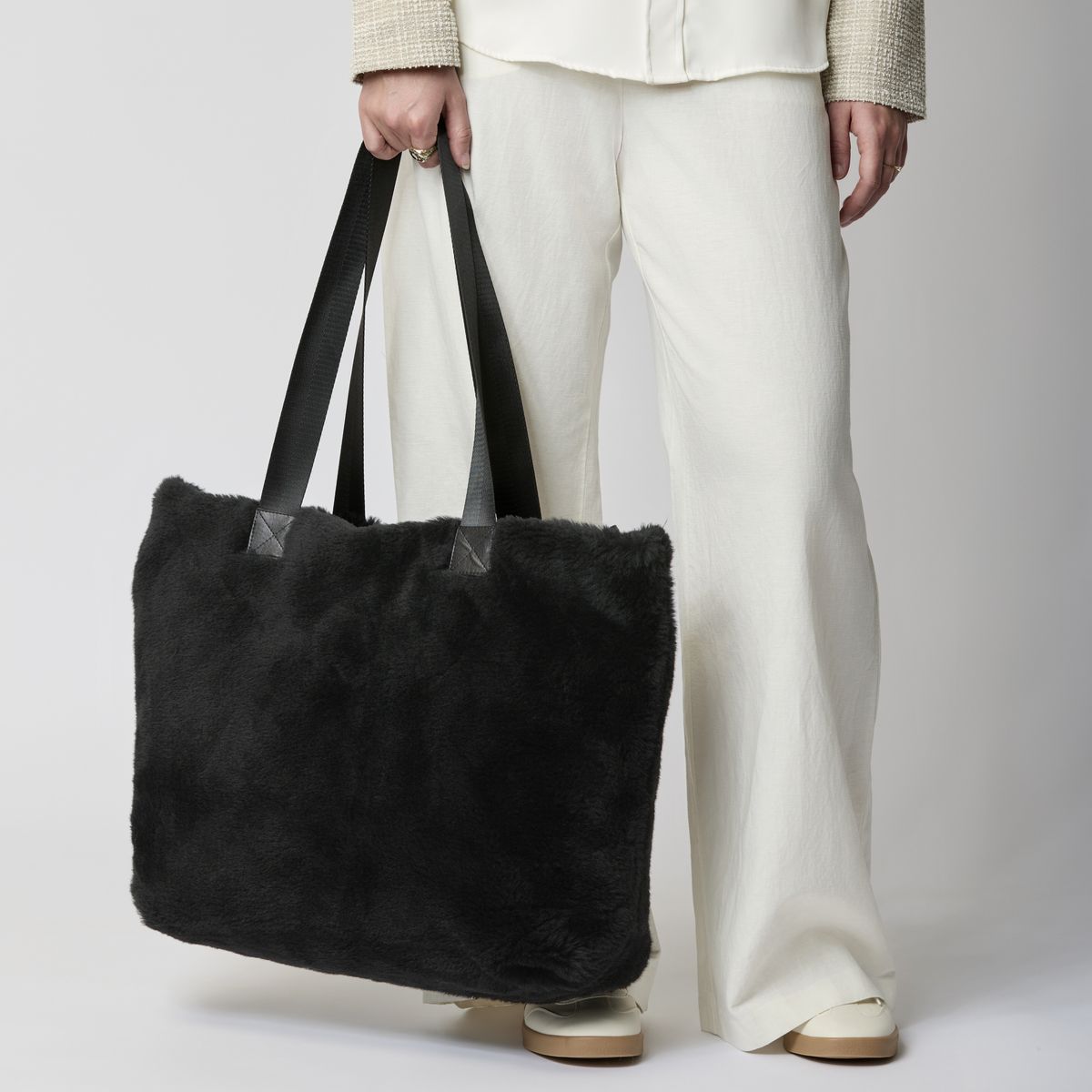 Norma Väska | Fårskinn  Beige
