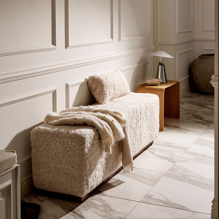 Benjamin Bänk | Kort lugg | 160x44x52 cm Koksgrå