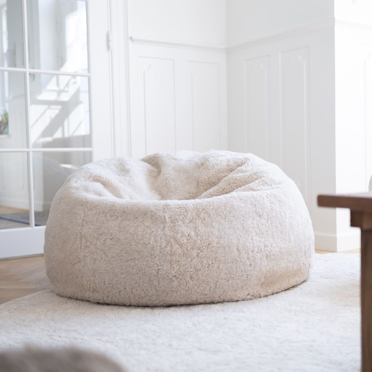 Saccosäck | Fårskinn | Kort lugg | 73x74 cm | 92x93 cm Koksgrå