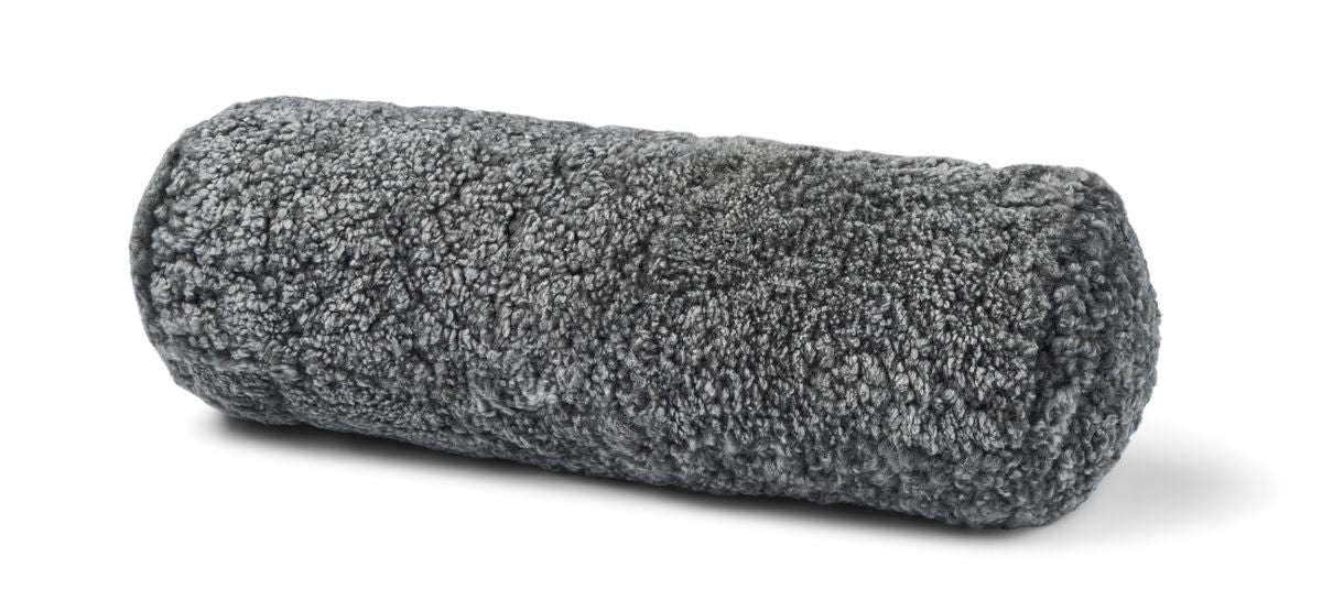 Fårskinnskudde Korallrev | Kort lugg | 20x52 cm