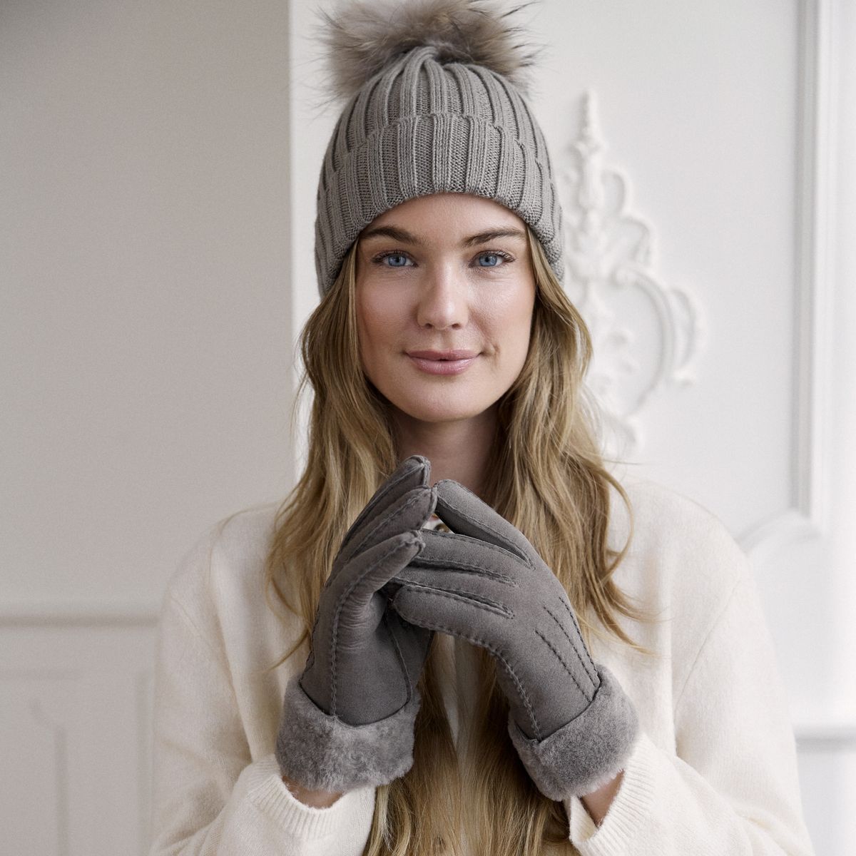 Kathryn Handskar | Fårskinn | Dam Svart