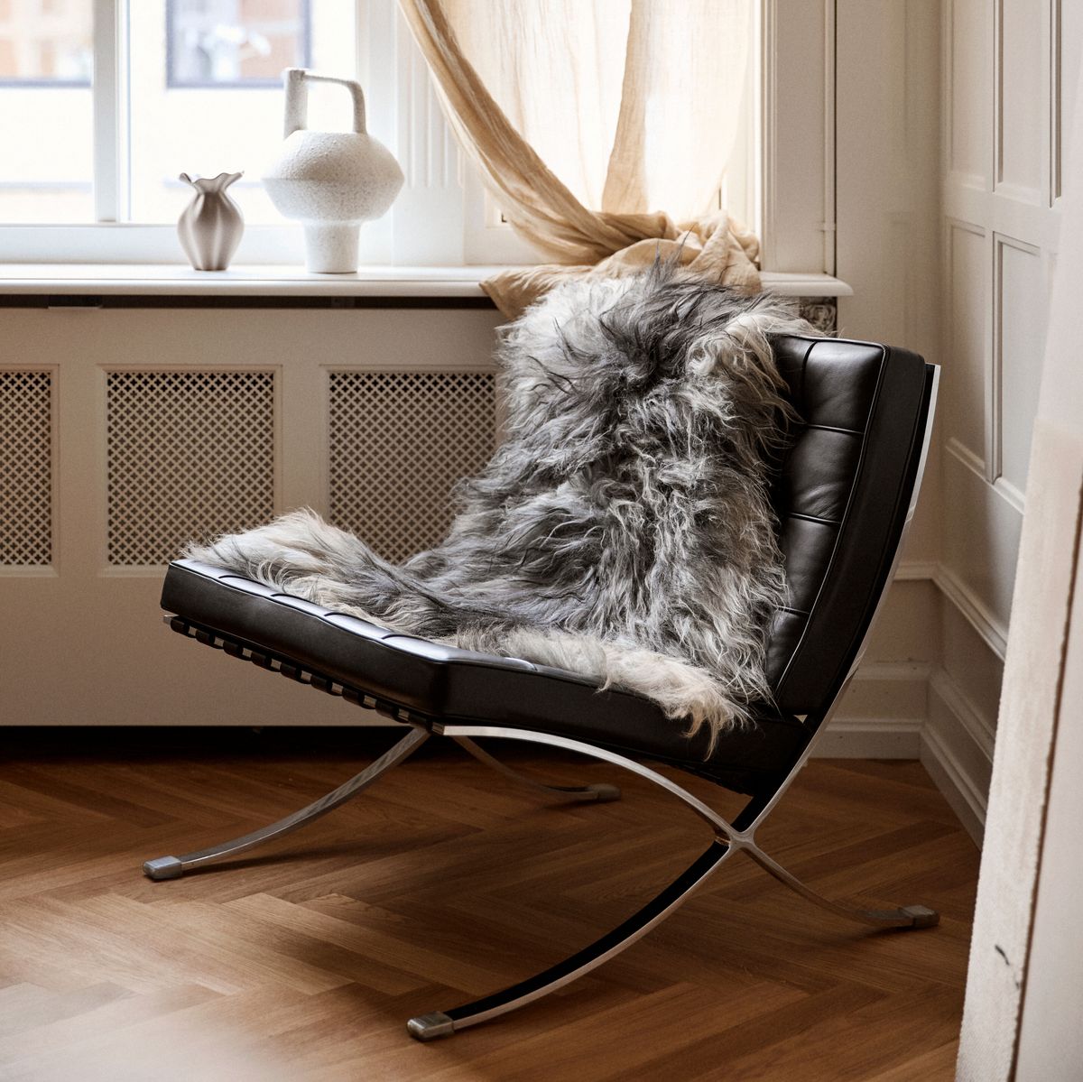 Fårskinn Premium | Ekologiskt | Lång lugg | 100-120x60 cm Naturleg Grå