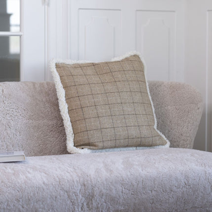 Checked Collection | Ullkudde | Kort lugg | 52x52 cm Kakao – Mörkbrun / Ljusbrun