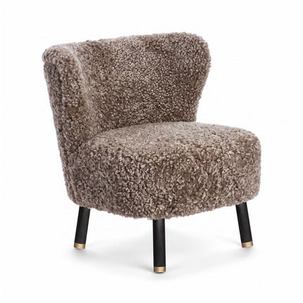 Emil Lounge Chair | Kort lugg Cappuccino