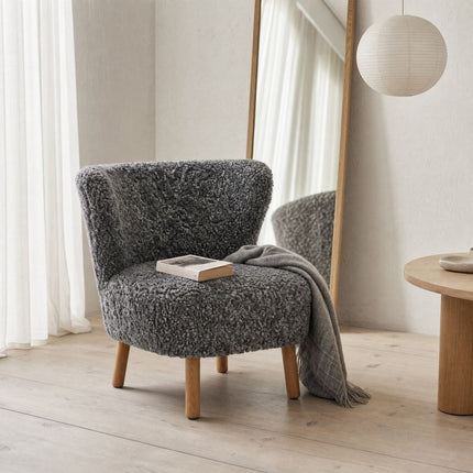 Emil Lounge Chair | Kort lugg Koksgrå
