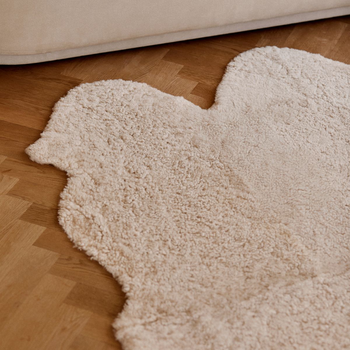 Fårskinn Premium | Kort lugg | 180x110 cm Koksgrå
