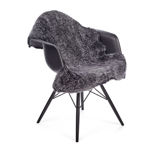 Premium Fårskinn | Kort lugg | Lockig | 100x60 cm