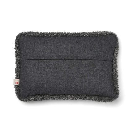 Short-Wool Sheepskin Cushion | SW trim | 34x52 cm Rock/Grafit