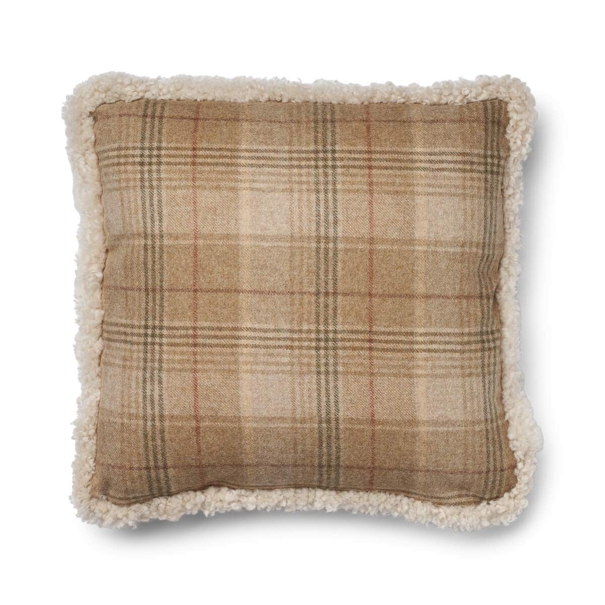 Checked Collection | Ullkudde | Kort lugg | Dubbelsidig | 52x52 cm | 34x52 cm