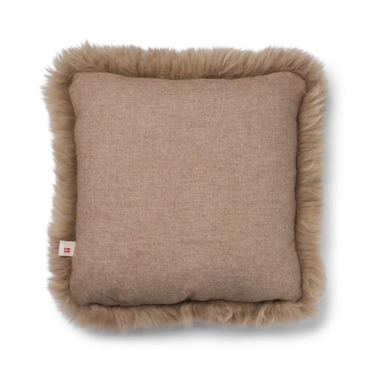 Classic Collection | Ullkudde | Lång lugg | 52x52 cm | 34x52 cm Beige / Ljusbrun