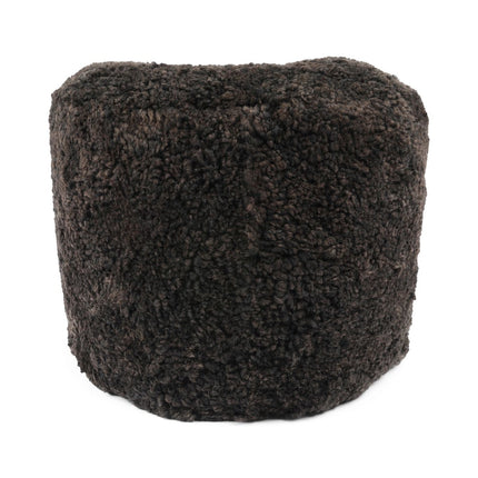 Sittpuff Cylinder | Fårskinn | Kort lugg | D44x33 cm Choklad