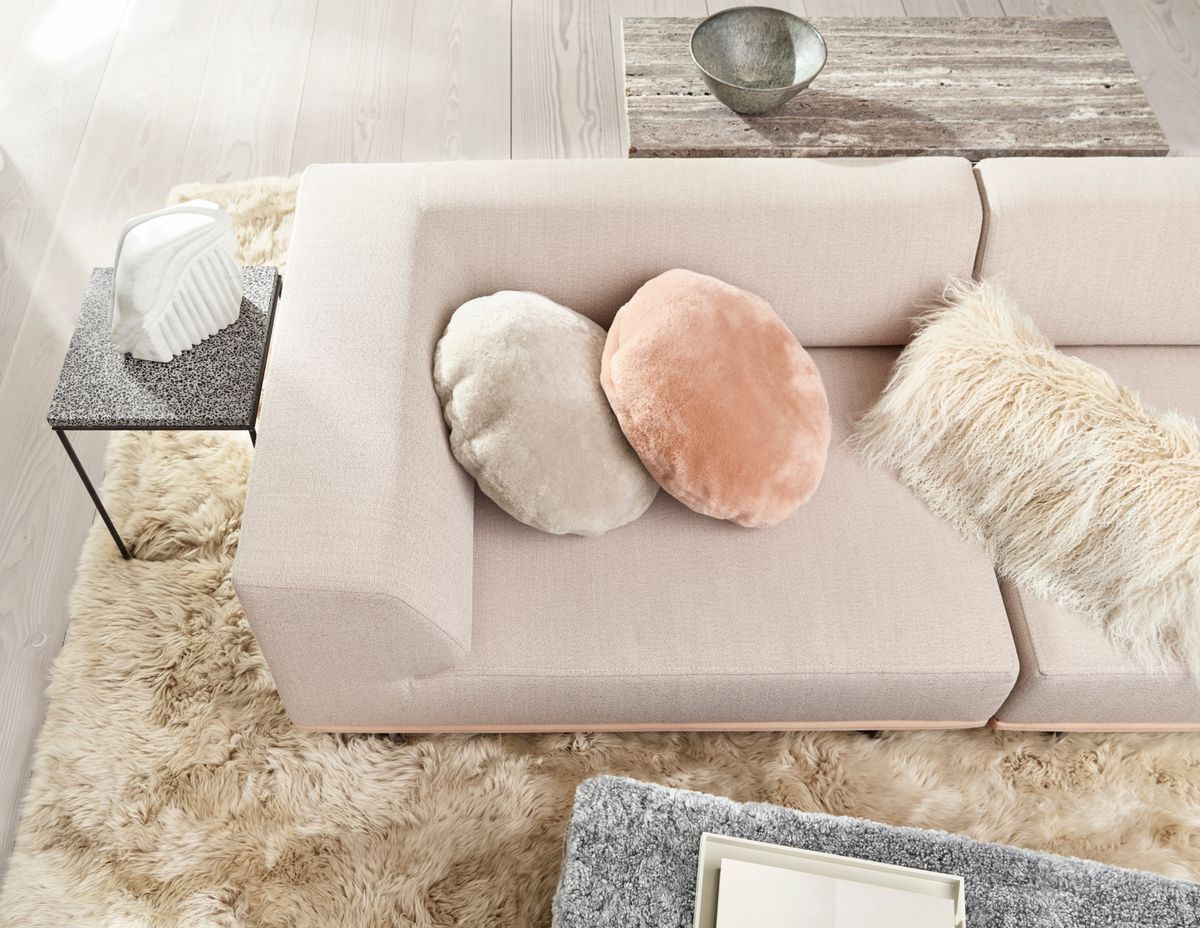 Fåreskinnskudde | Sammet | Mockasin | Dubbelsidig | Ø45 cm & Ø62 cm Grå Sand