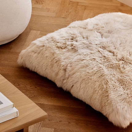 Maxi Float | Lång lugg | Nya Zeeland | 90x90 cm Svart