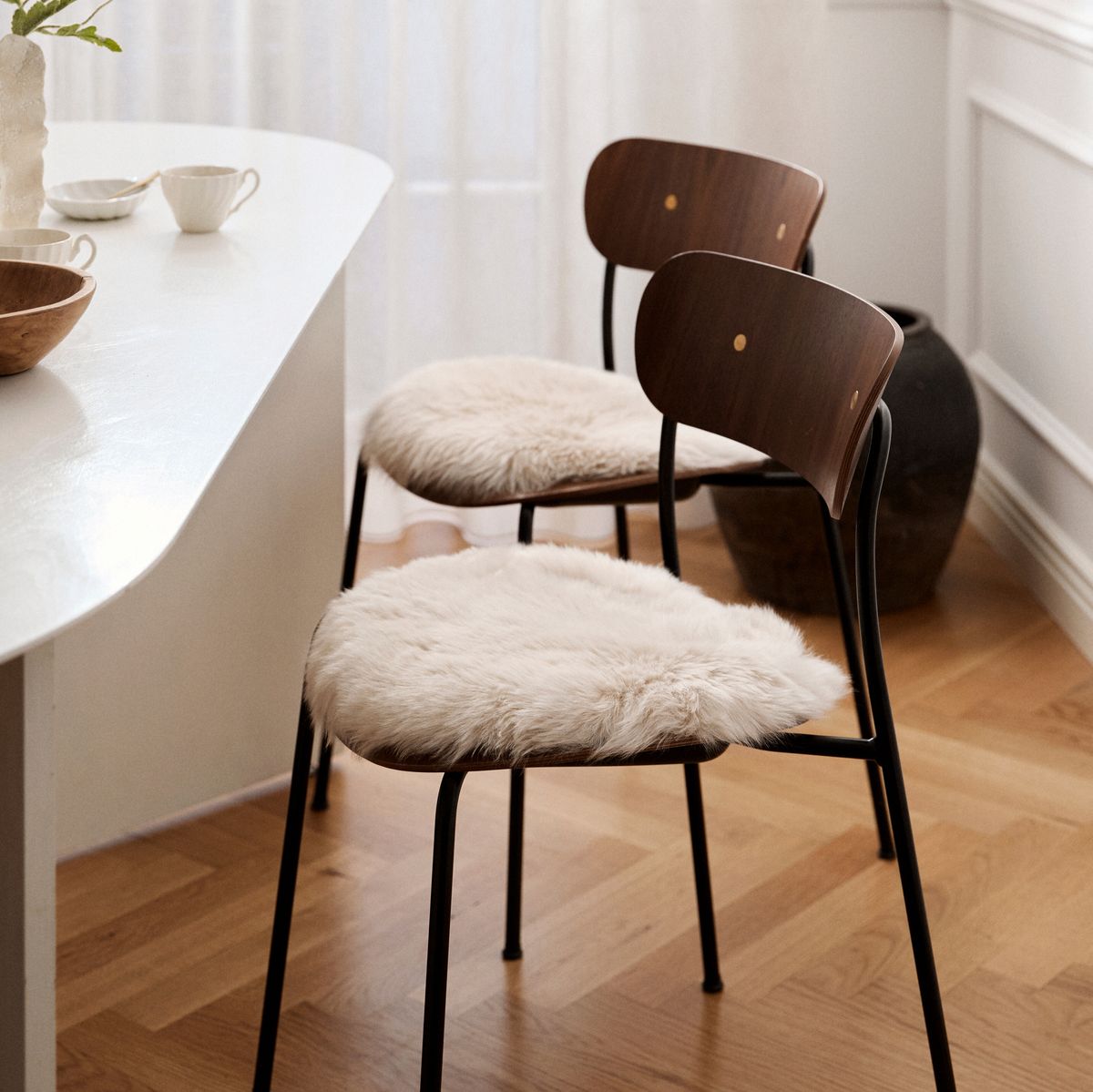 Stolsdyna | Fårskinn | Lång lugg | D38 cm Mörk Lila
