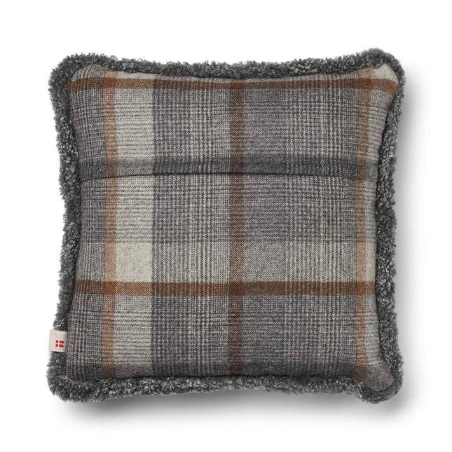 Checked Collection | Ullkudde | Kort lugg | Dubbelsidig | 52x52 cm