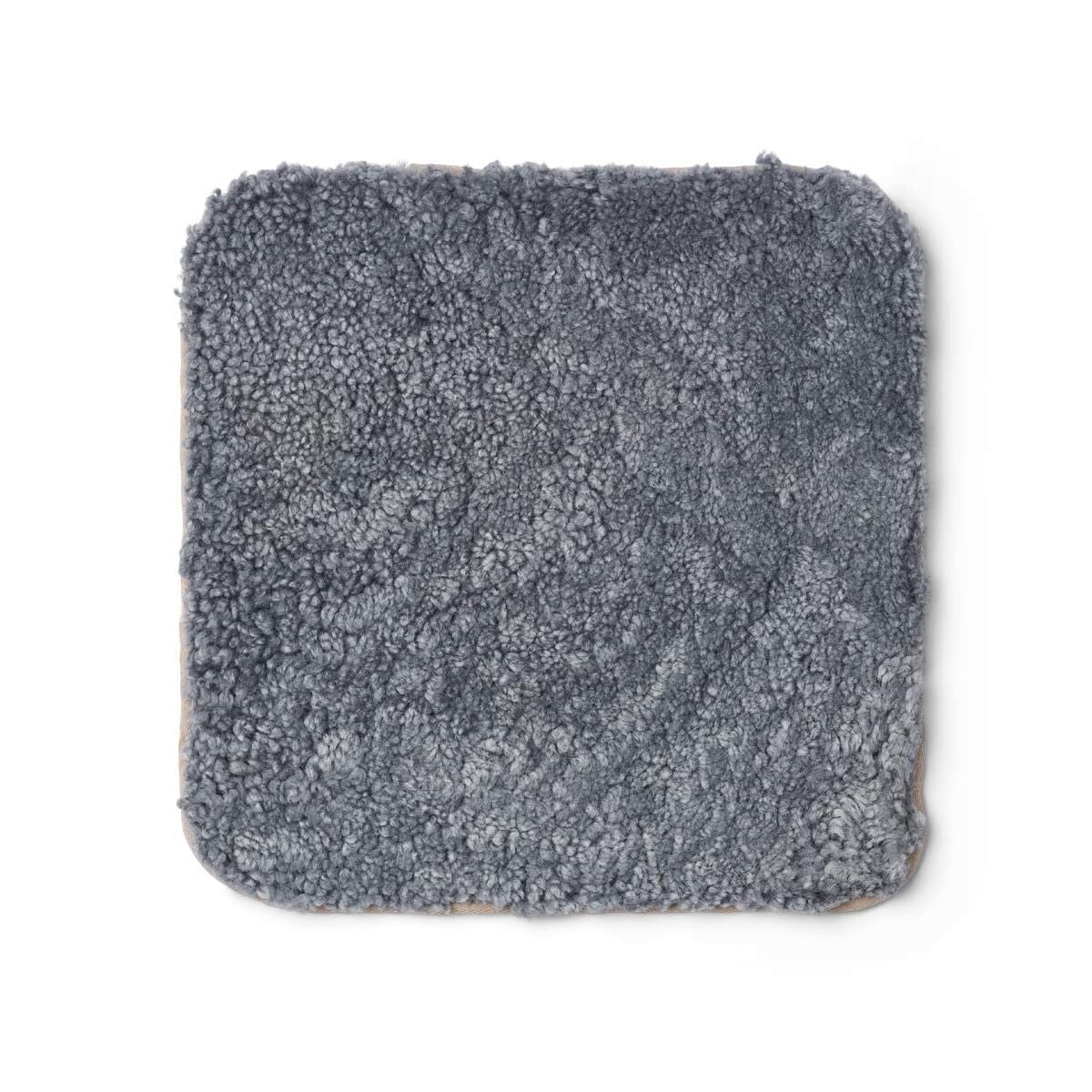 Stolsdyna | Fårskinn | Kort lugg | 35x35 cm Ljusgrå 