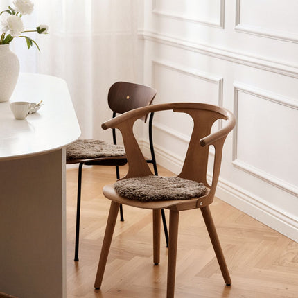 Stolsdyna | Fårskinn | Kort lugg | D38 cm Koksgrå