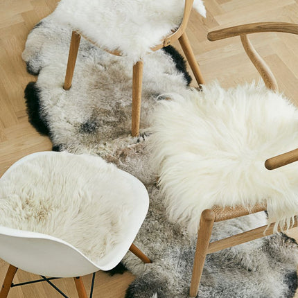 Stolsdyna | Kort lugg | Island | 40x40 cm Natur Svart